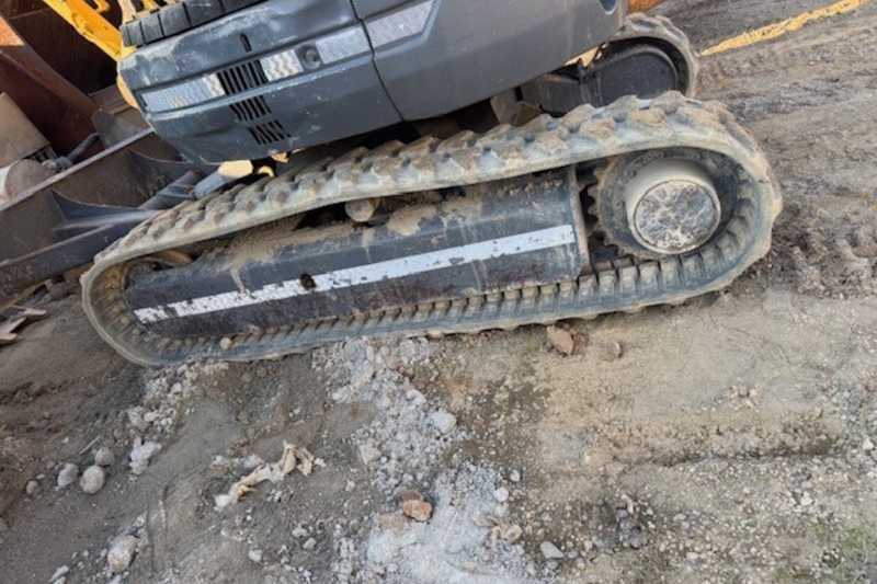 OmecoHub - Immagine NEW HOLLAND E30.2R